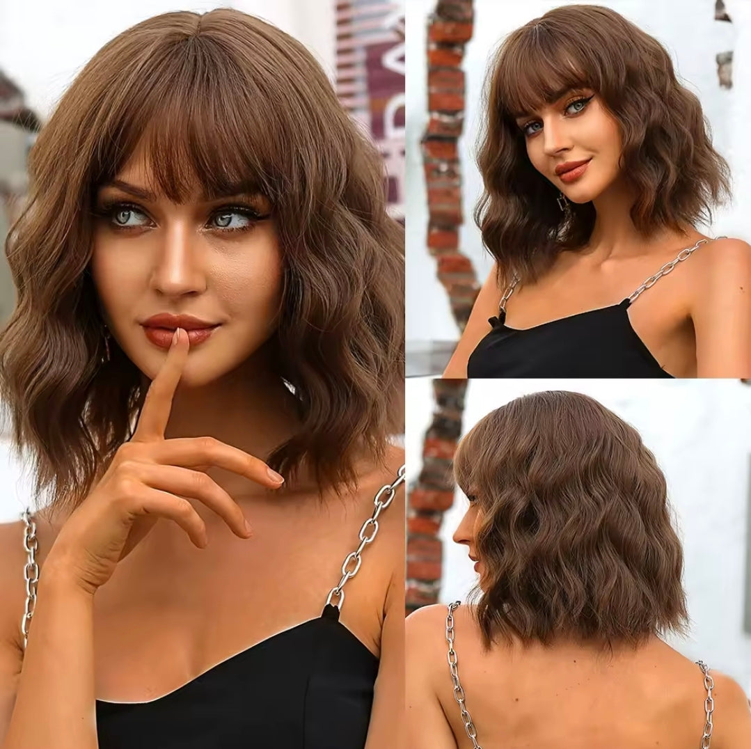 Mid Brown Wavy Bob Wig With Fringe. Loli