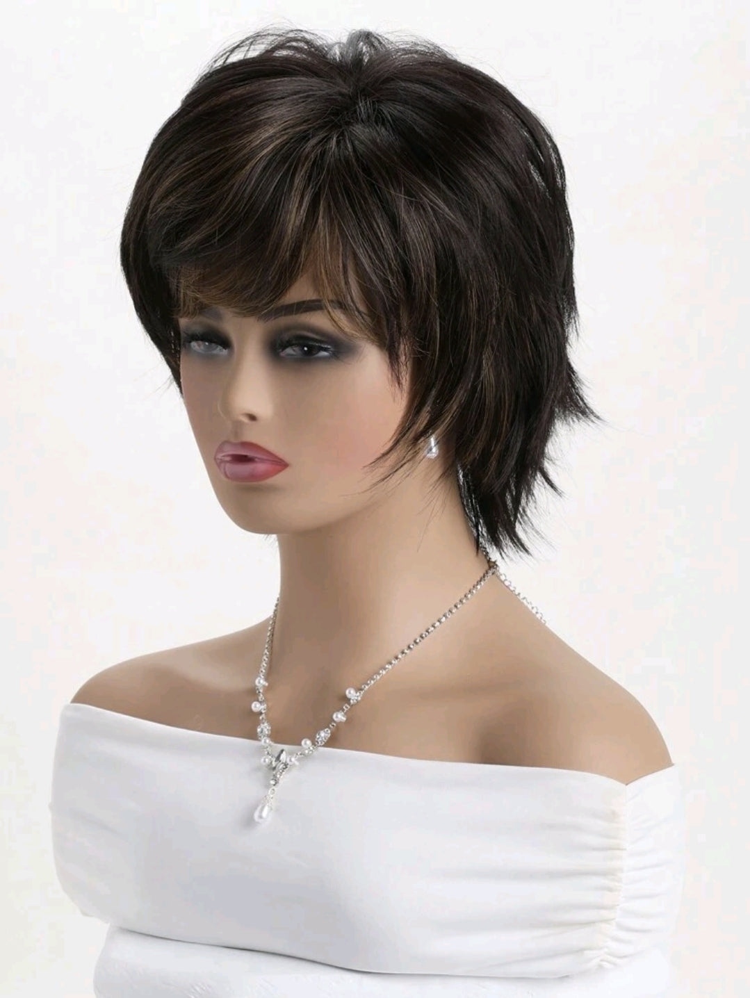 Short, Chic Choppy Wig. Louisa