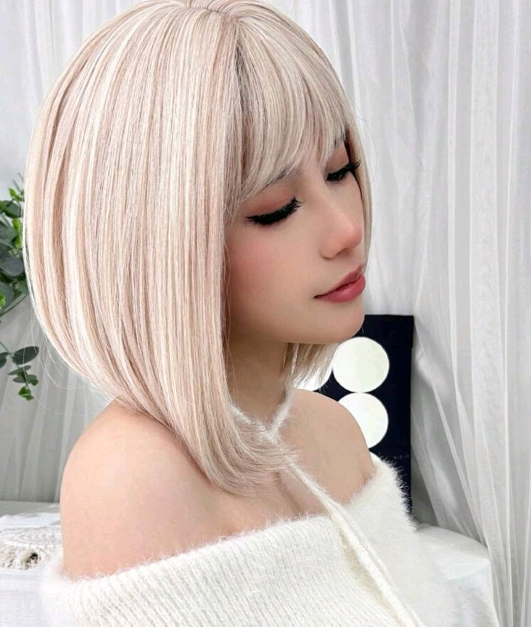 Platinum Blonde Bob Hairstyle Wig. Katie-CelebWigs