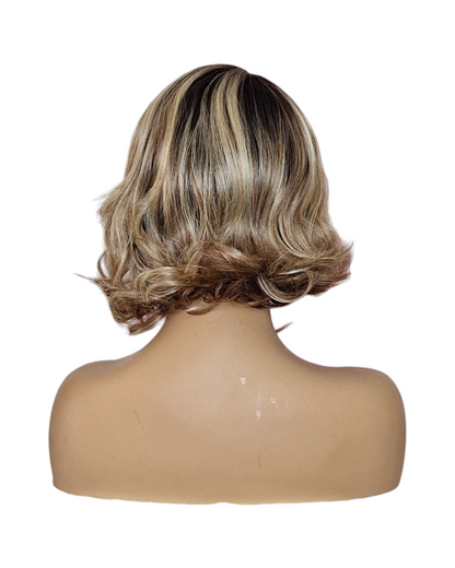 Chic Chocolate Blonde Short Wavy Wig. AJ-CelebWigs