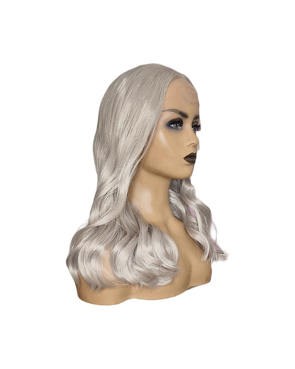 Platinum Steel Blonde Lace Front Wig. Vida