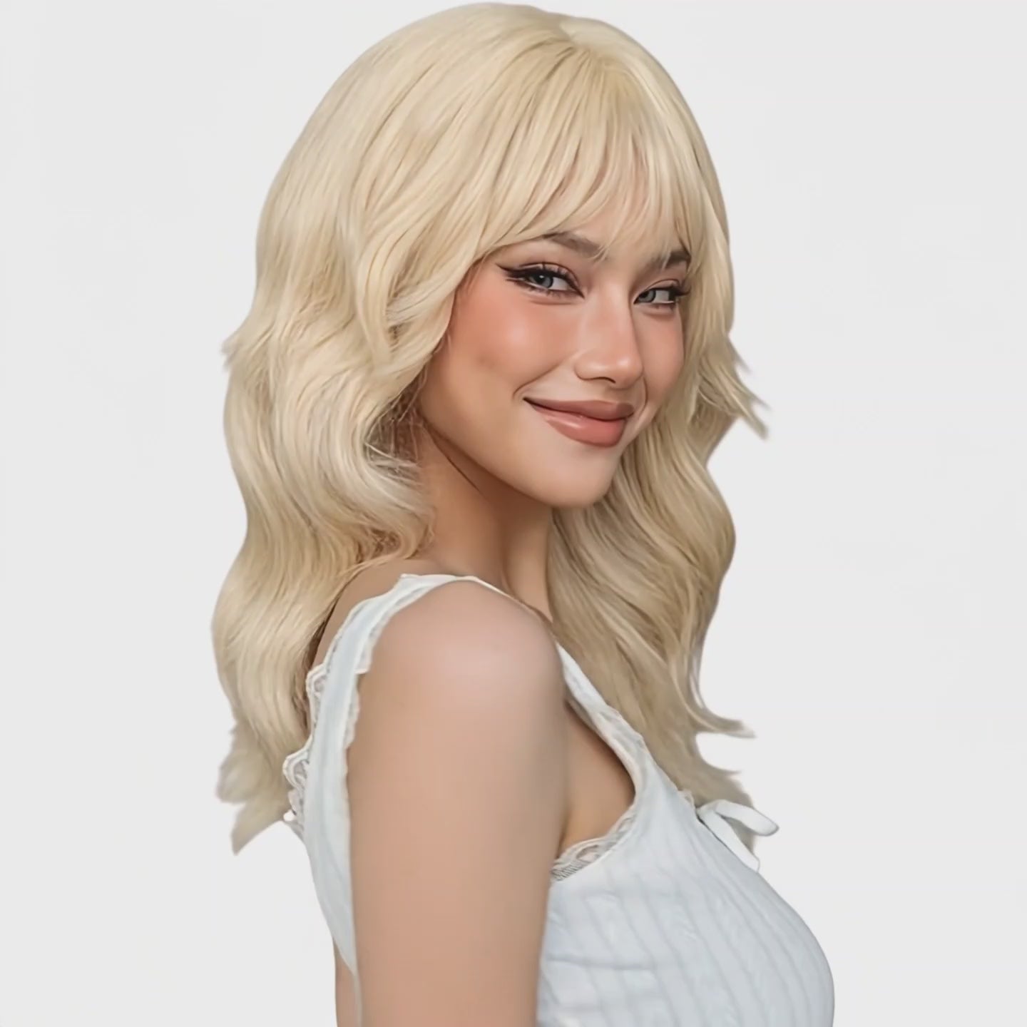 Blonde Wavy Long Length Wig. Texi