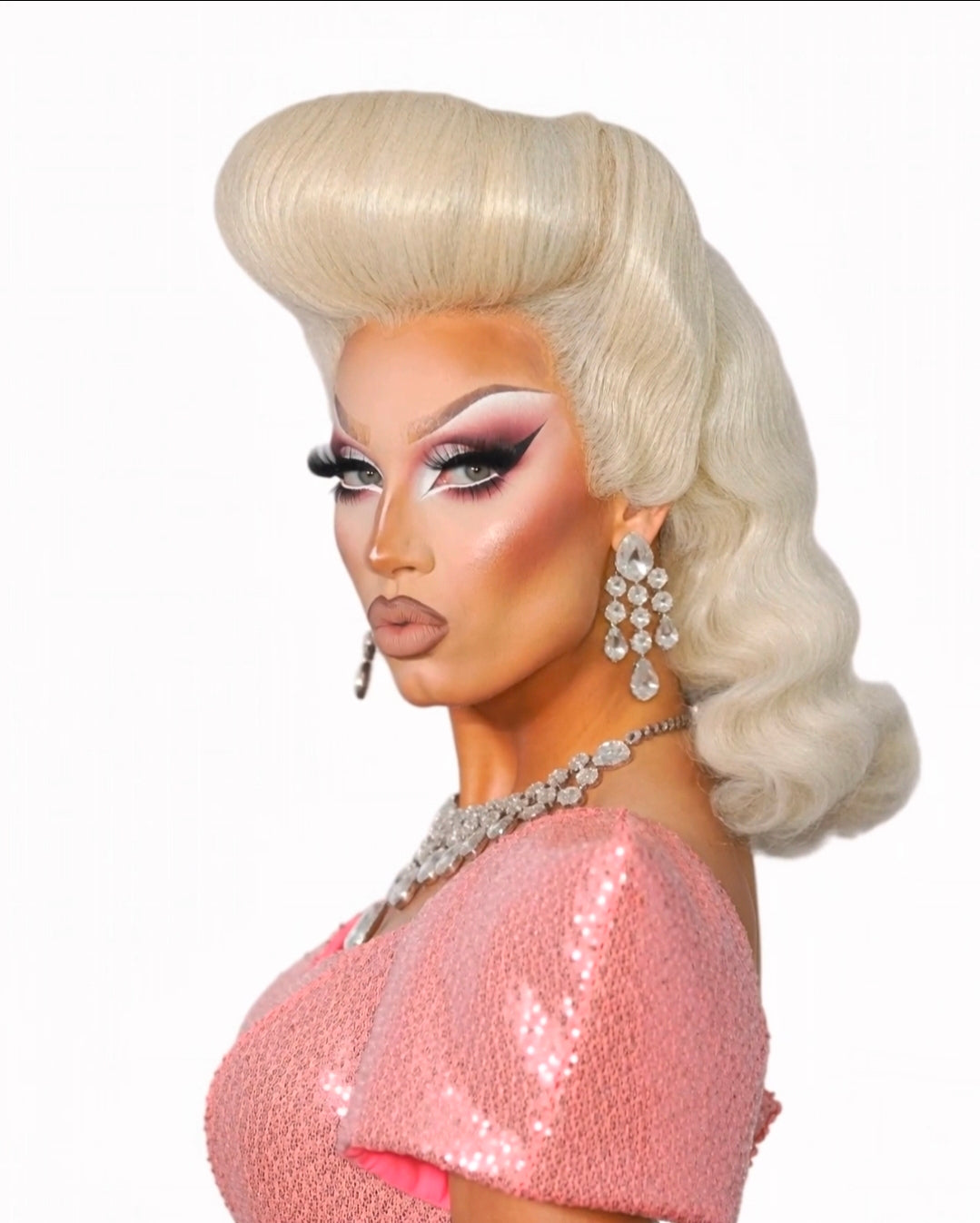 Platinum Blonde Pin Up Vintage Roll Wig. Hotstuff